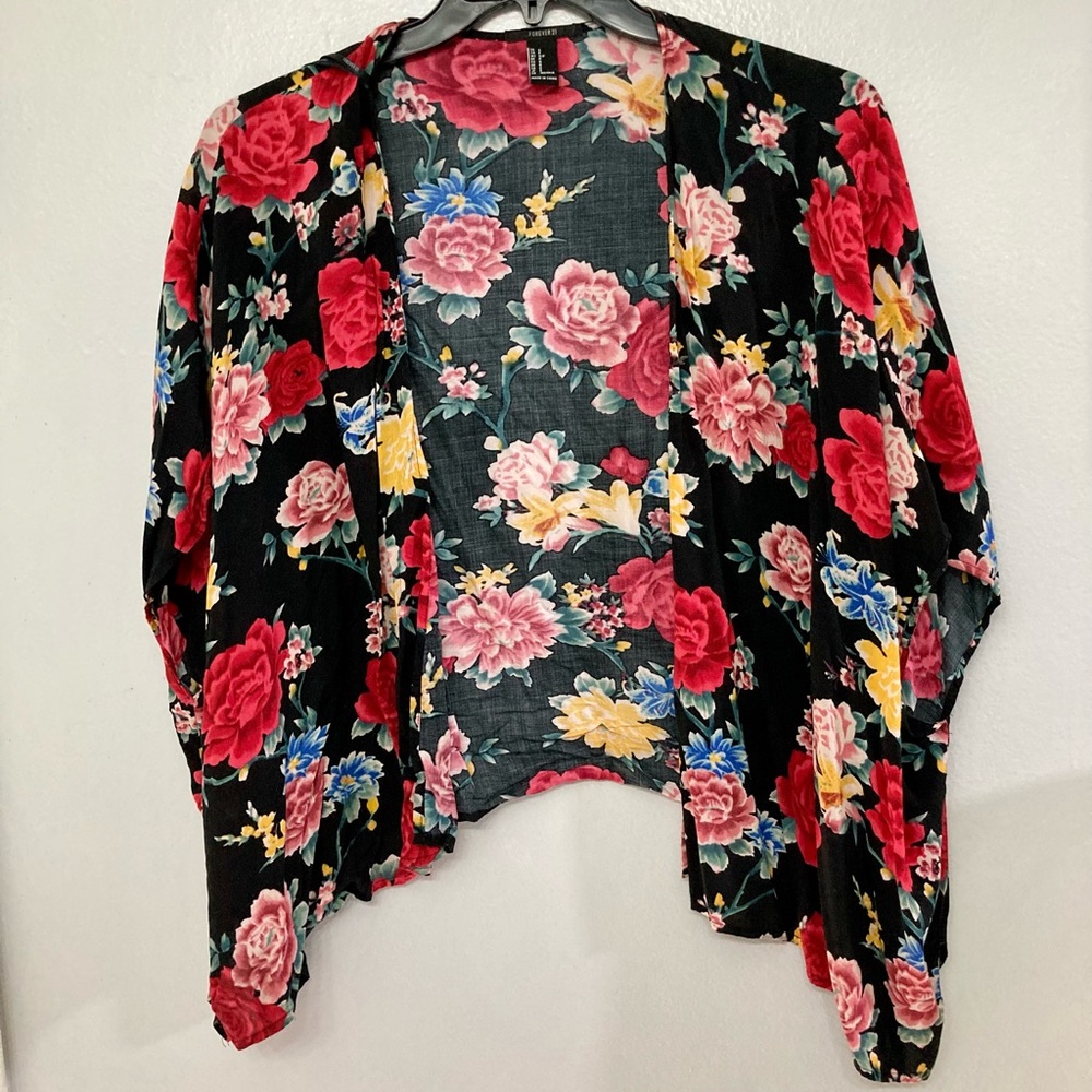 Forever 21 Floral Coverup Size Small